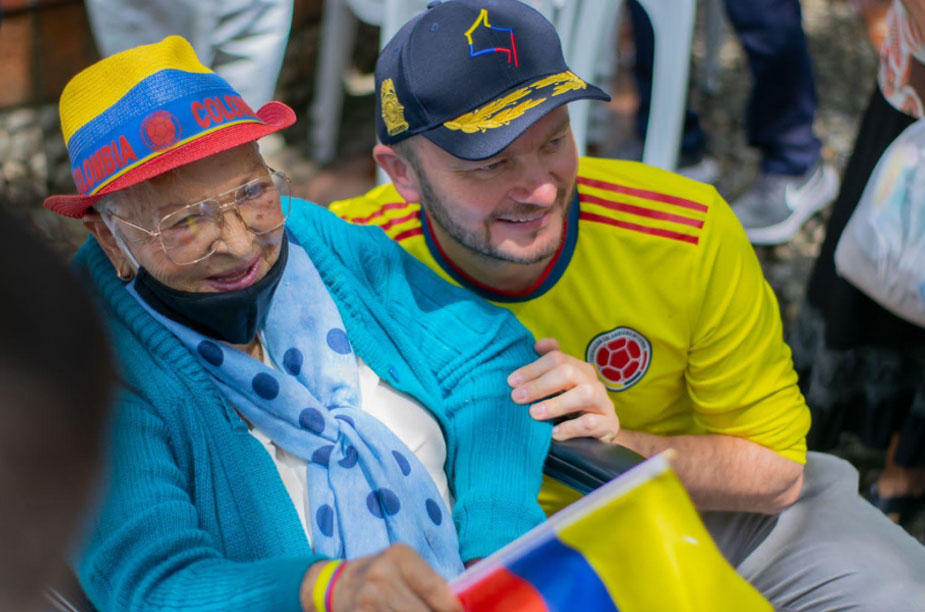 Senador Santi Montoya Senador Santi Montoya